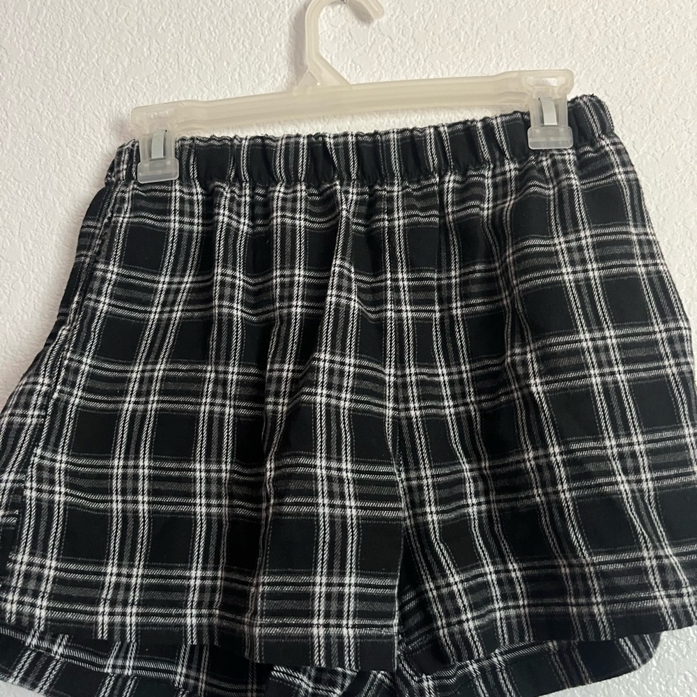 Plaid Black and White Women's Shorts